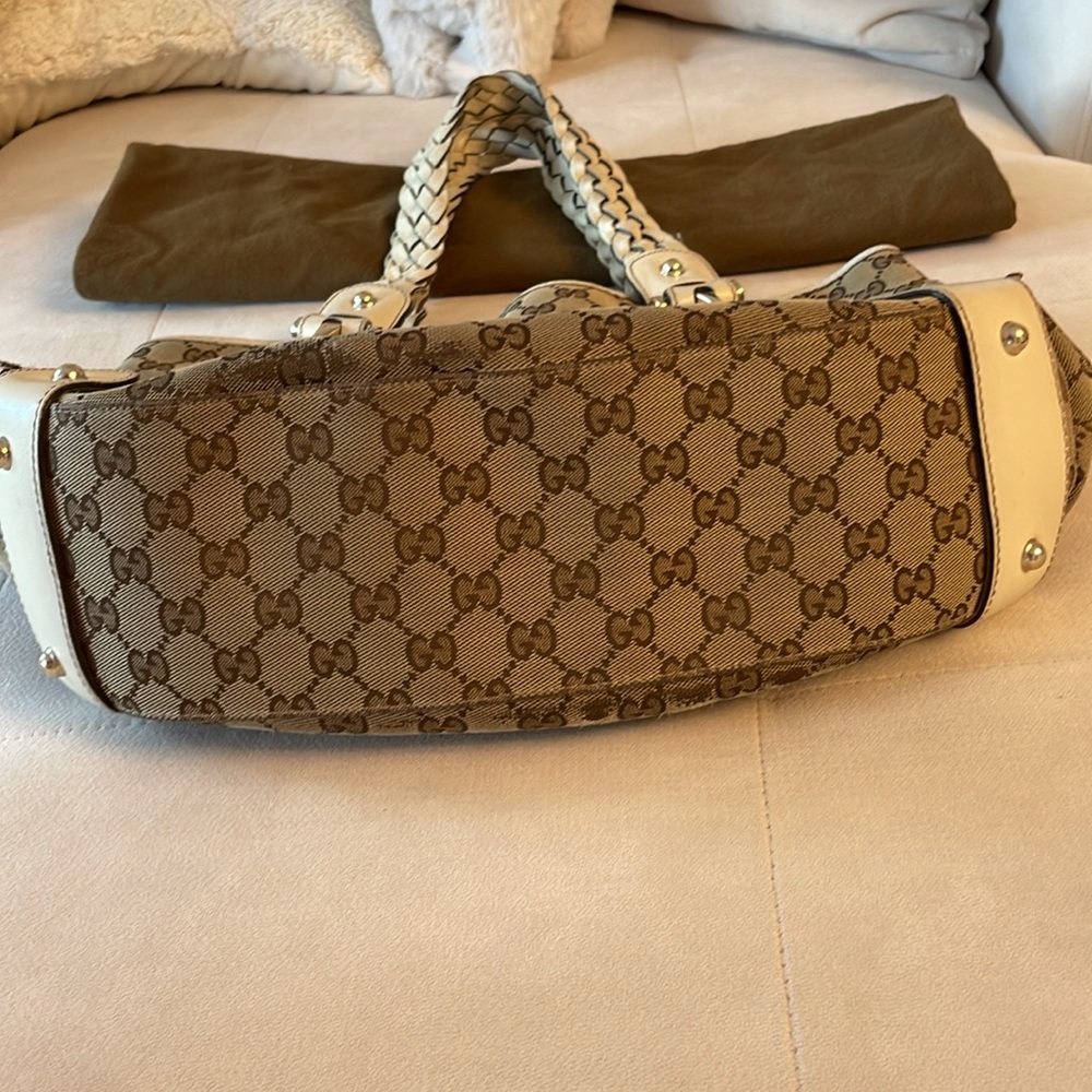 Gucci bag - Picture 3 of 9